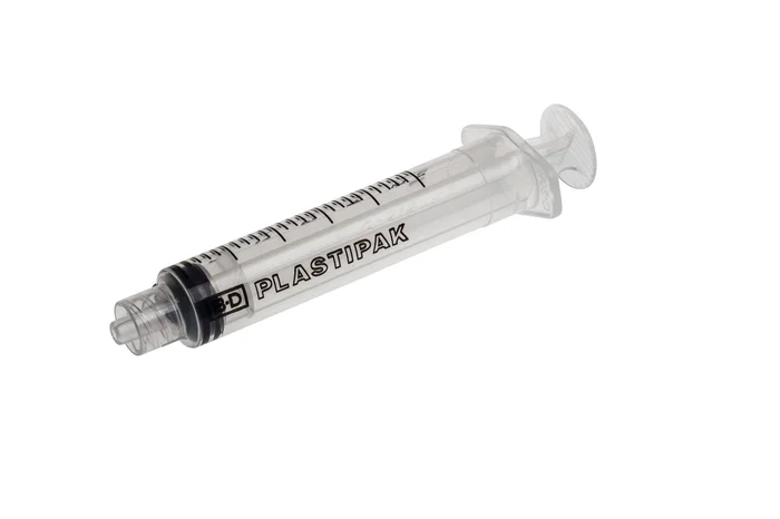 BD Plastipak Einmal-Spritze 5 ml, Luer-Lock, zentrisch