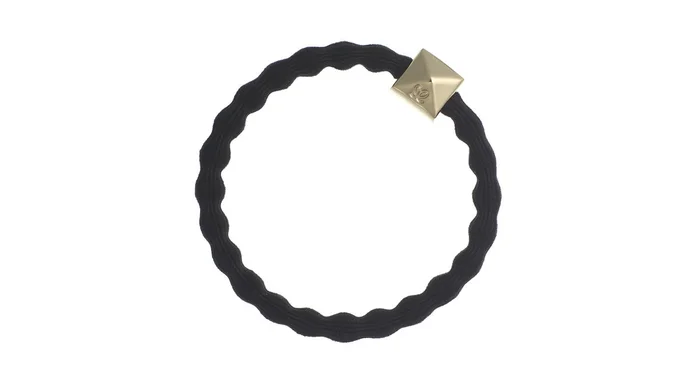 By Eloise London Gold Pyramid Stud Black