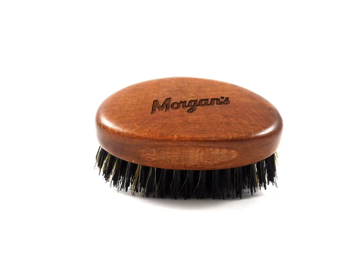 Morgan’s Kleine Oval Bartbürste