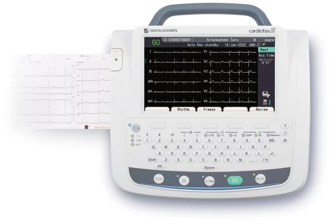 Nihon Kohden cardiofax S ECG-3250 12-Kanal-EKG