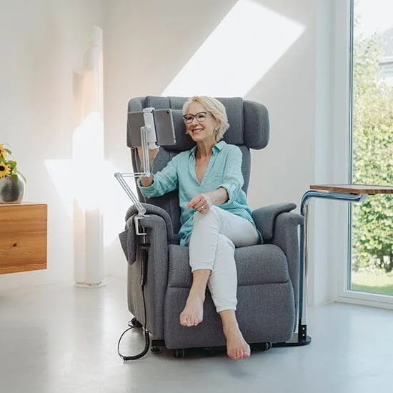 Saljol Tablet-Halterung für Relax- und Aufstehsessel